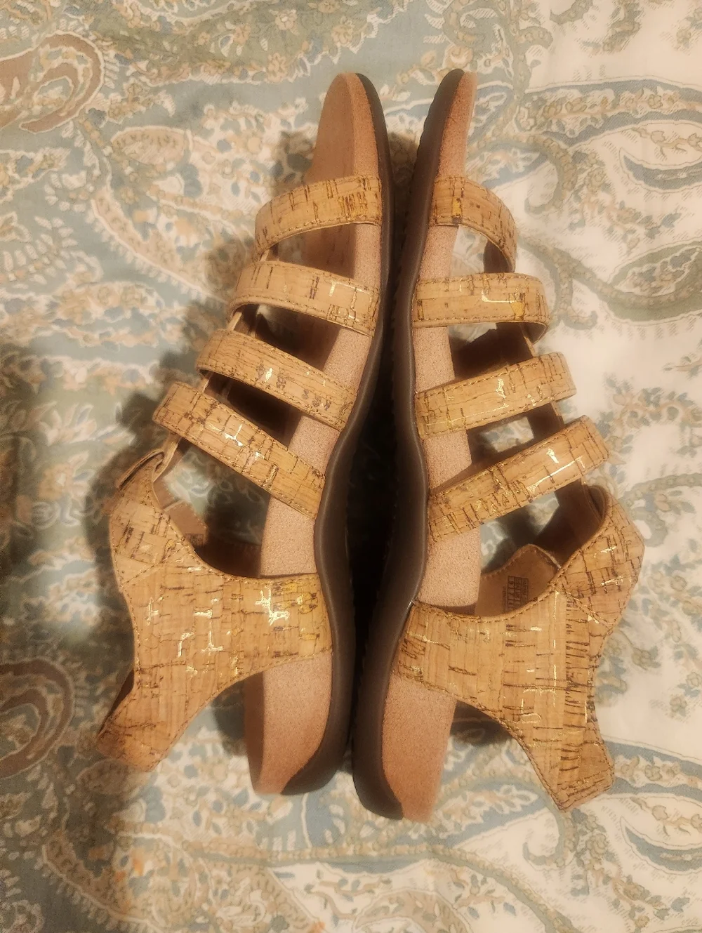 Vionic Cork Tan Strappy Sandals Sz 9 - Picture 2 of 6